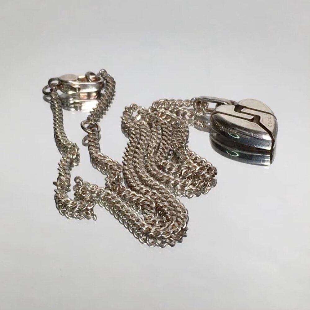 Authentic Gucci Sterling silver Heart Knot Pendant Necklace